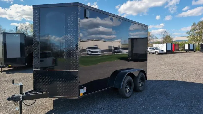 2026 Diamond Cargo 6' x 12' TA V-Nose Enclosed Trailer / 5 Year Warranty