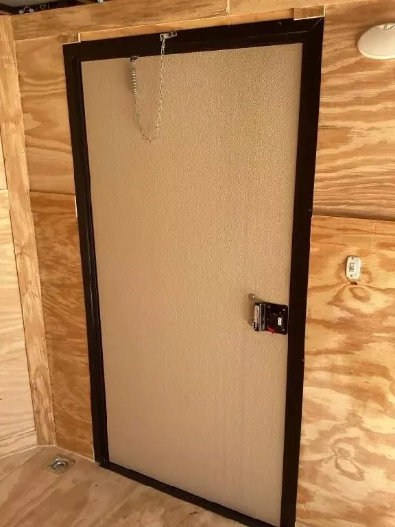 new Cargo (Enclosed) Trailers Diamond Cargo  for sale, in Middletown, OH Thumbnail 7