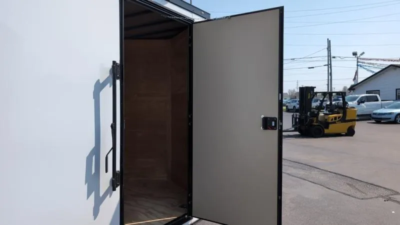 new Cargo (Enclosed) Trailers Diamond Cargo  for sale, in Middletown, OH Thumbnail 9