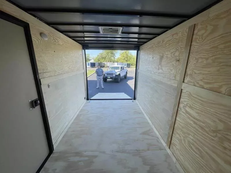 new Cargo (Enclosed) Trailers Diamond Cargo  for sale, in Middletown, OH Thumbnail 6