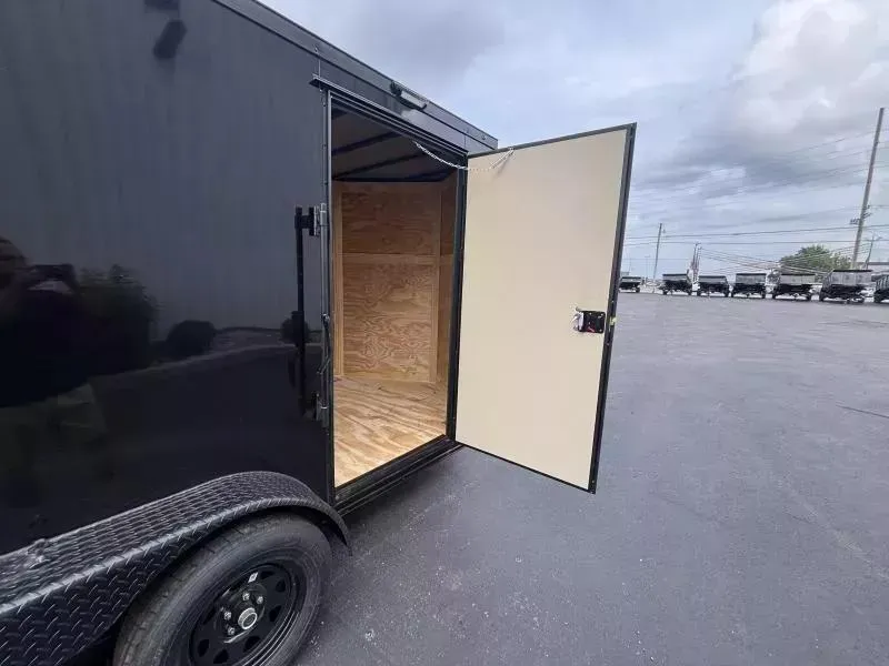 new Cargo (Enclosed) Trailers Diamond Cargo  for sale, in Middletown, OH Thumbnail 15