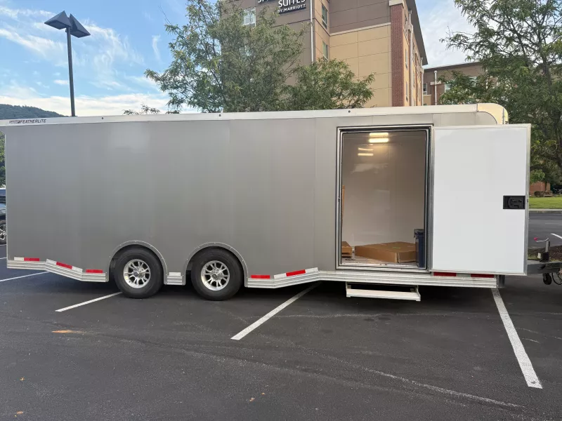 used Car Haulers / Racing Trailers Featherlite  for sale, in Cortlandt Manor, NY Thumbnail 4