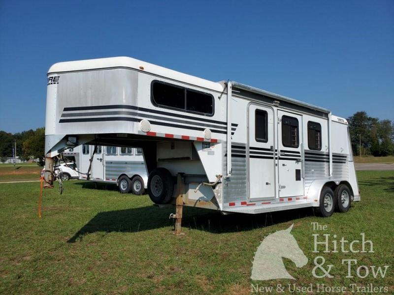 2004 Gore Trailers Gore Horse Trailer 2004 Gore Trailers Gore Horse Trailer