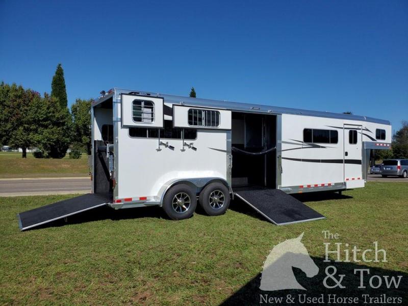 2021 4-Star Trailers Runabout Horse Trailer 2021 4-Star Trailers Runabout Horse Trailer