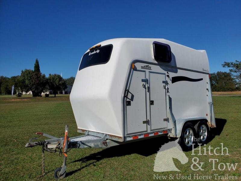 2009 Brenderup Trailers Brenderup Horse Trailer 2009 Brenderup Trailers Brenderup Horse Trailer