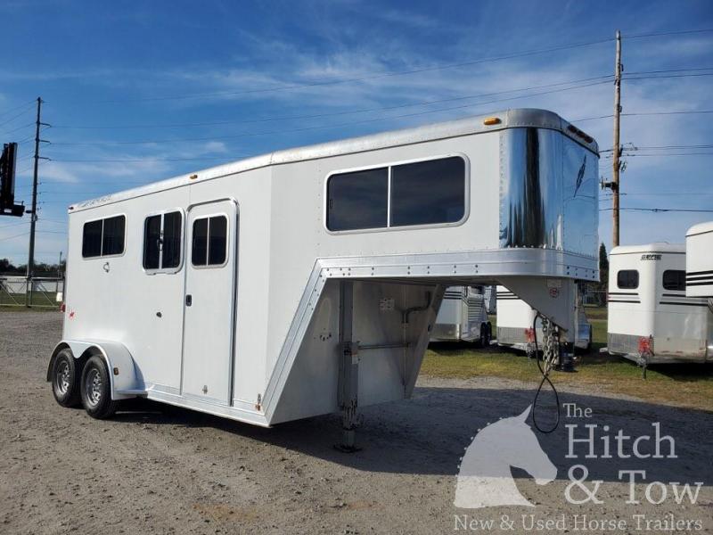 2004 Featherlite Featherlite Horse Trailer 2004 Featherlite Featherlite Horse Trailer