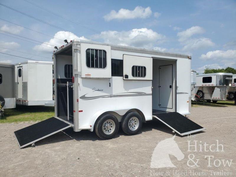 2008 Sundowner Trailers Sunlite 777 Horse Trailer 2008 Sundowner Trailers Sunlite 777 Horse Trailer