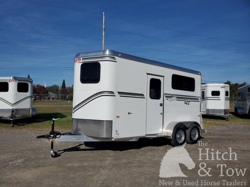 2023 Kingston Trailers Inc. Classic Elite Horse Trailer Horse