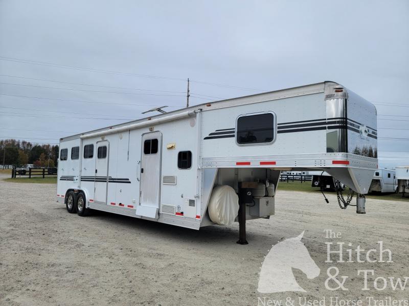 2007 Eby Trailers Gooseneck Horse Trailer 2007 Eby Trailers Gooseneck Horse Trailer