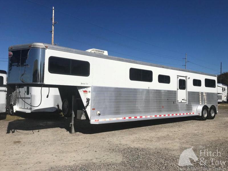 2007 Sundowner Trailers Sundowner Horse Trailer 2007 Sundowner Trailers Sundowner Horse Trailer