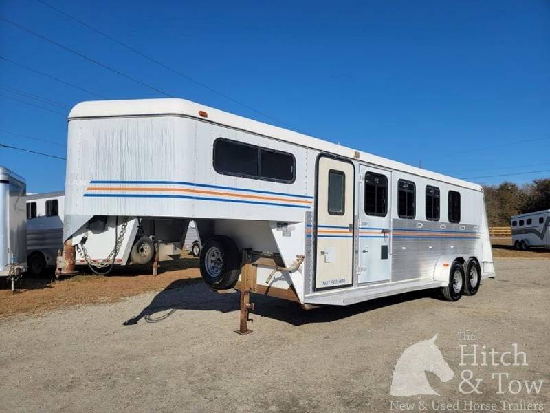 1998 Gore Trailers Gooseneck Horse Trailer 1998 Gore Trailers Gooseneck Horse Trailer