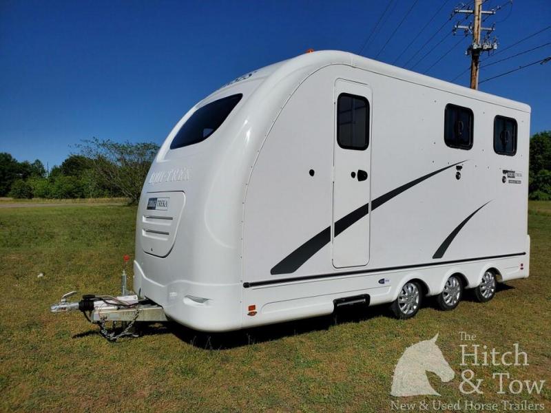 2020 Other Equi-Trek Carriage-Treka Horse Trailer 2020 Other Equi-Trek Carriage-Treka Horse Trailer