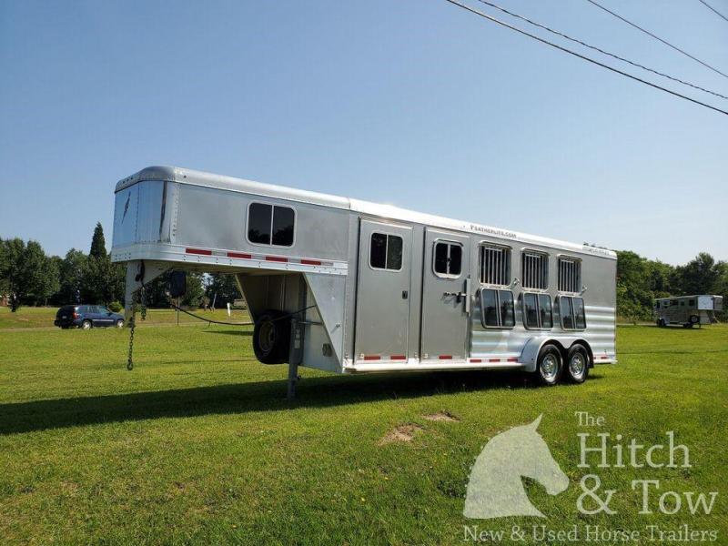 2014 Featherlite Gooseneck Horse Trailer 2014 Featherlite Gooseneck Horse Trailer