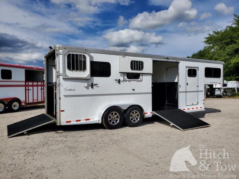 2015 Sundowner Trailers Charter SE Horse Trailer 2015 Sundowner Trailers Charter SE Horse Trailer