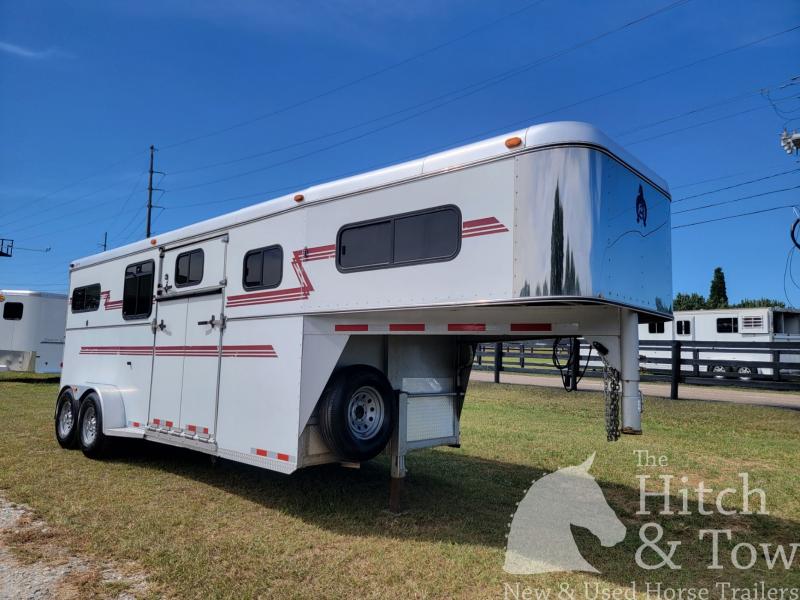 2005 Adam Gooseneck Horse Trailer 2005 Adam Gooseneck Horse Trailer