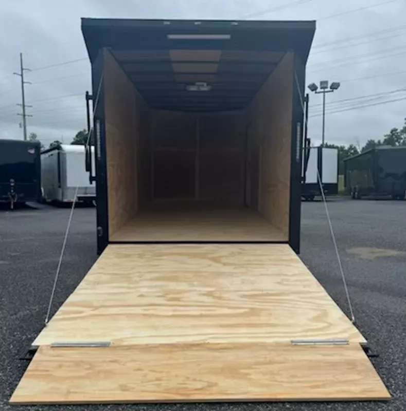 used Cargo (Enclosed) Trailers Deep South  for sale, in Indianapolis, IN Thumbnail 8