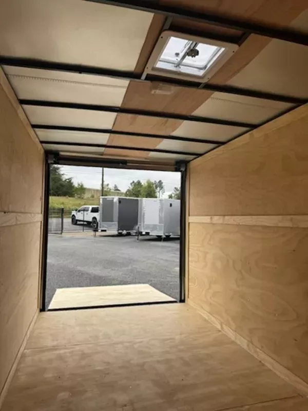 used Cargo (Enclosed) Trailers Deep South  for sale, in Indianapolis, IN Thumbnail 7