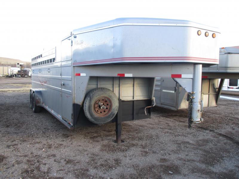 2000 Titan Trailers Stock combo Livestock Trailer 2000 Titan Trailers Stock combo Livestock Trailer