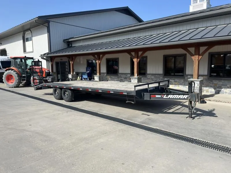 used Equipment / Flatbed Trailers Lamar Trailers  for sale, in Carlisle, PA image-0