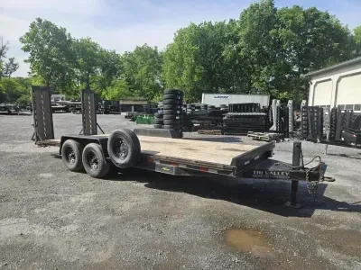 2022 Reiser Trailers 7 x 18 Stand Up Ramps Wood Inlay 12K