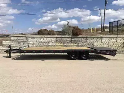 2027 Lamar Trailers 102x24' Beavertail Deckover Trailer 14000# GVW F8022427-UR