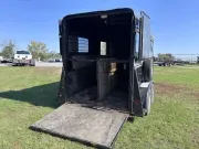 used Horse Trailers Sundowner Trailers  for sale, in Carlisle, PA Thumbnail 13