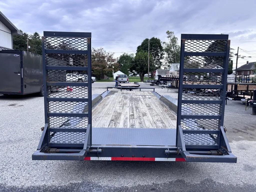 used Equipment / Flatbed Trailers Lamar Trailers  for sale, in Carlisle, PA Thumbnail 5