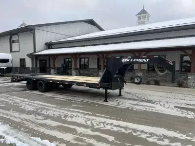 2026 Hillcrest Trailers 102x40' Gooseneck Beavertail Deckover Trailer 22990# GVW 229355SGMR