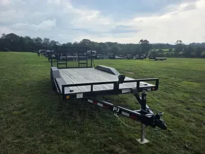 2022 PJ Trailers 102x18' Wood Deck Buggy Hauler Car Hauler 9990# GVW