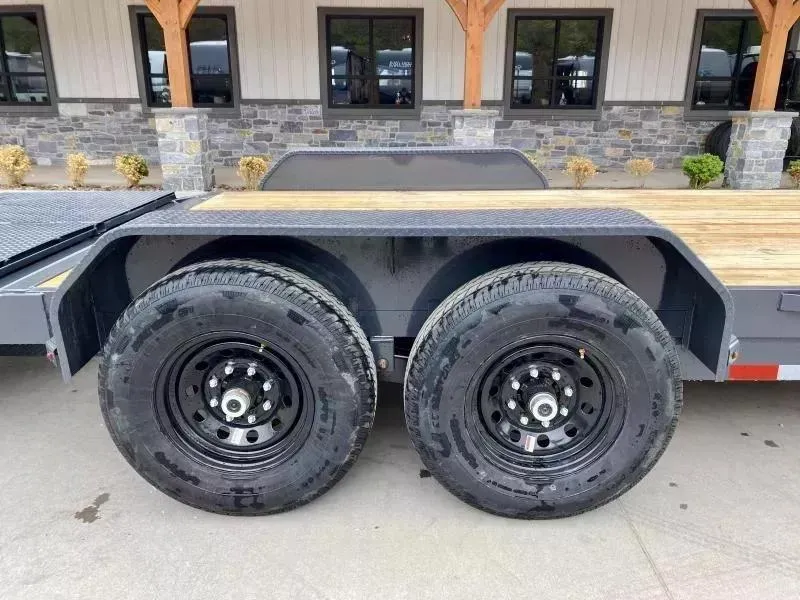 new Equipment / Flatbed Trailers Lamar Trailers  for sale, in Carlisle, PA Thumbnail 4