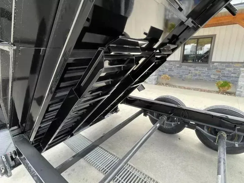 new Dump Trailers Sure-Trac  for sale, in Carlisle, PA Thumbnail 43