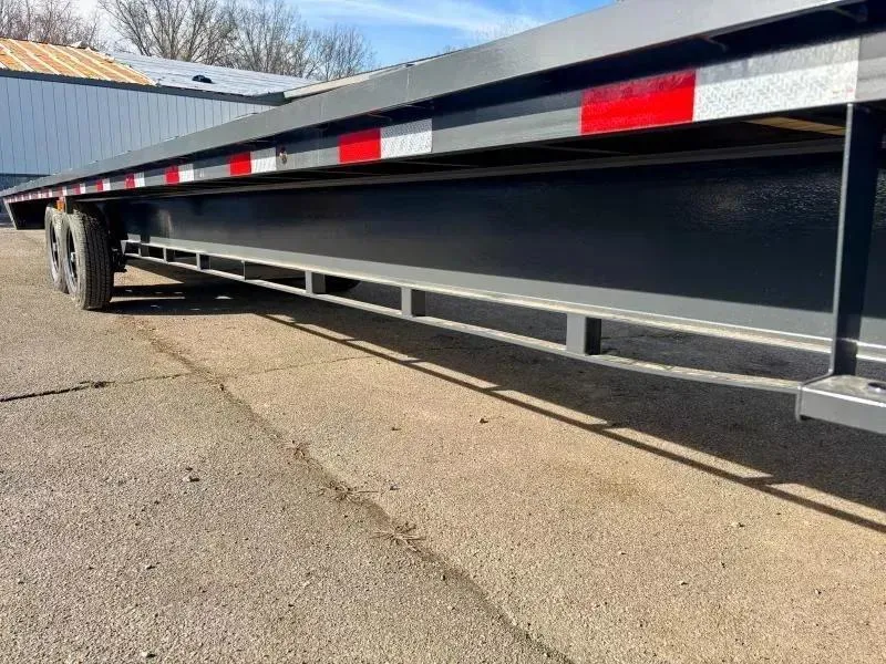 new Equipment / Flatbed Trailers Lamar Trailers  for sale, in Carlisle, PA Thumbnail 14