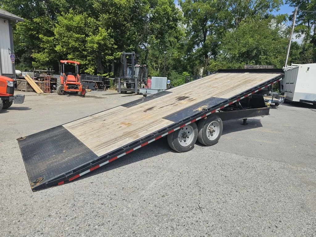 used Tilt Trailers Sure-Trac  for sale, in Carlisle, PA Thumbnail 3