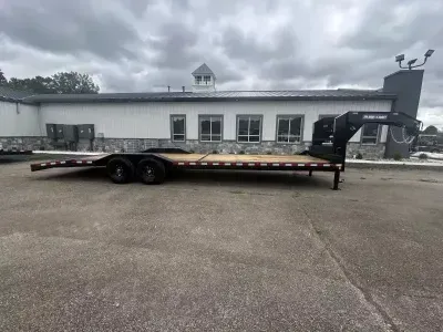 2026 Sure-Trac 102x28' Gooseneck Car Hauler 14000# GVW ST-ETX10228-140G-BES