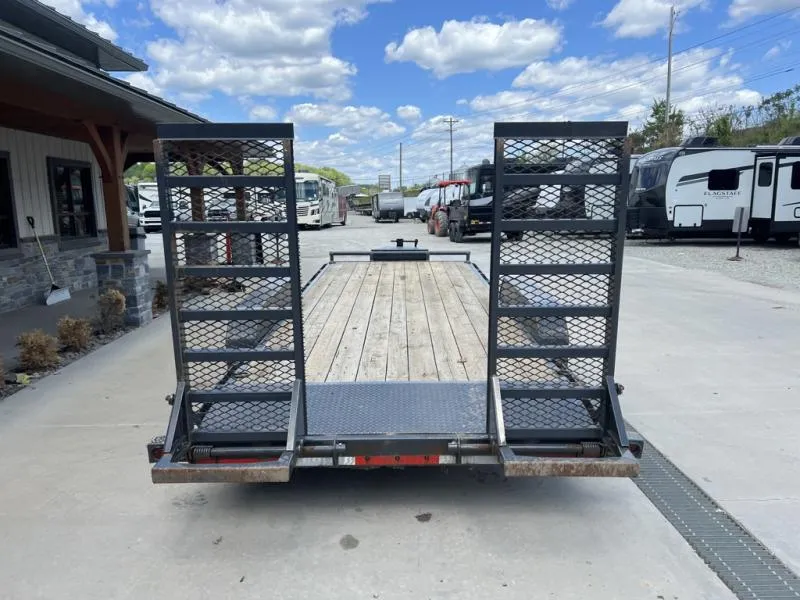 used Equipment / Flatbed Trailers Lamar Trailers  for sale, in Carlisle, PA Thumbnail 4