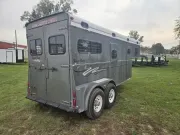 used Horse Trailers Kiefer Manufacturing  for sale, in Carlisle, PA Thumbnail 5