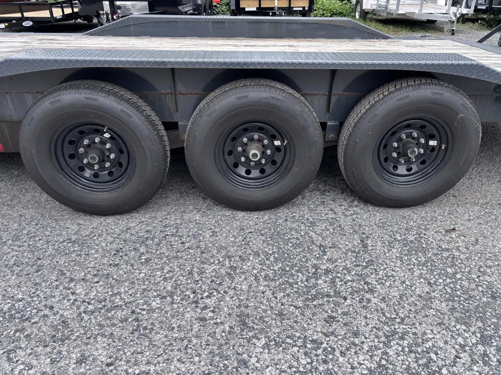 used Equipment / Flatbed Trailers Lamar Trailers  for sale, in Carlisle, PA Thumbnail 10