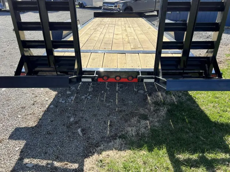 new Equipment / Flatbed Trailers Load Trail  for sale, in Bellefontaine, OH Thumbnail 4