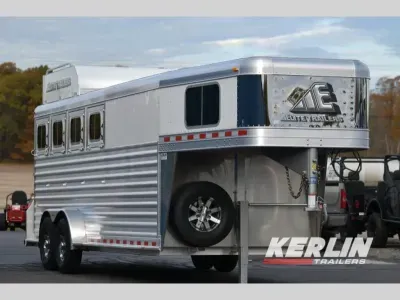 2026 Elite Mustang 4 Horse Mustang