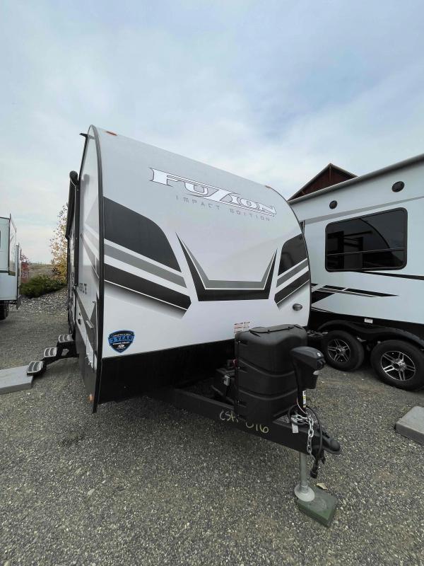 2023 Grand Design RV Momentum GClass 28G Toy Hauler Chemo RV