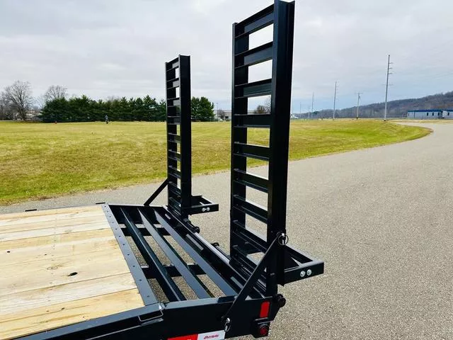 new Equipment / Flatbed Trailers Liberty Coach  for sale, in Strasburg, OH Thumbnail 4