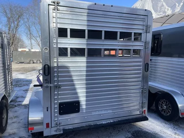 new Horse Trailers Frontier Trailers  for sale, in Strasburg, OH Thumbnail 5
