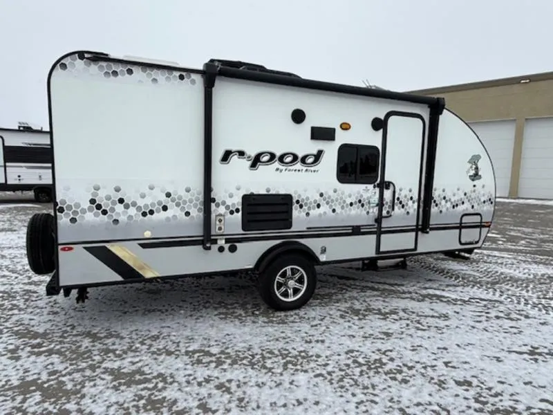 2021 Forest River r-pod 193