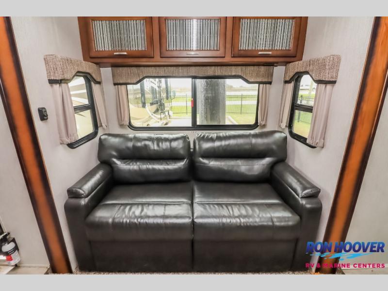 used Fifth Wheel Trailers Heartland RV ElkRidge for sale, in Katy, TX Thumbnail 23
