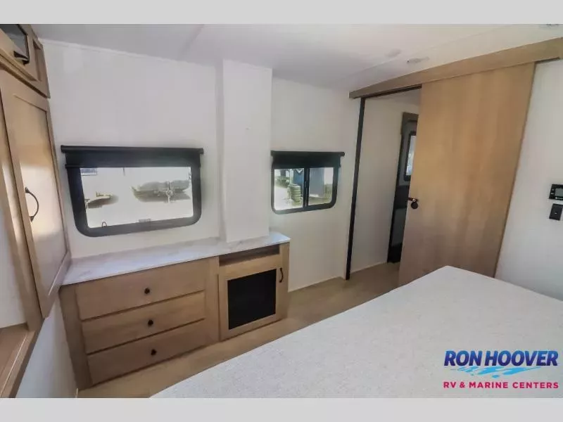 new Travel Trailers Palomino SolAire for sale, in Katy, TX Thumbnail 19