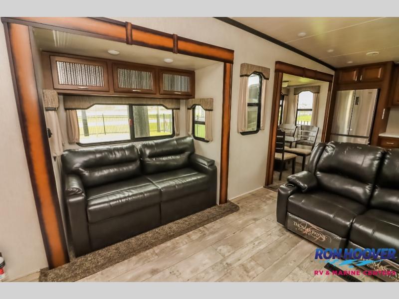 used Fifth Wheel Trailers Heartland RV ElkRidge for sale, in Katy, TX Thumbnail 9