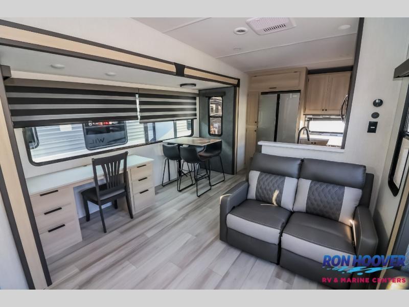 new Fifth Wheel Trailers Forest River Wildcat for sale, in Katy, TX Thumbnail 8