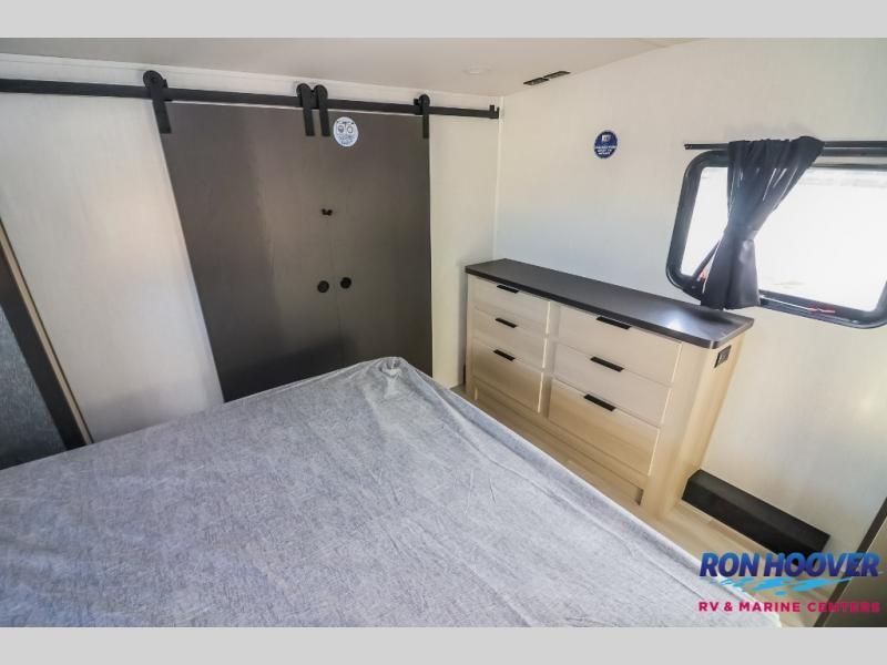 new Fifth Wheel Trailers Forest River Wildcat for sale, in Katy, TX Thumbnail 19