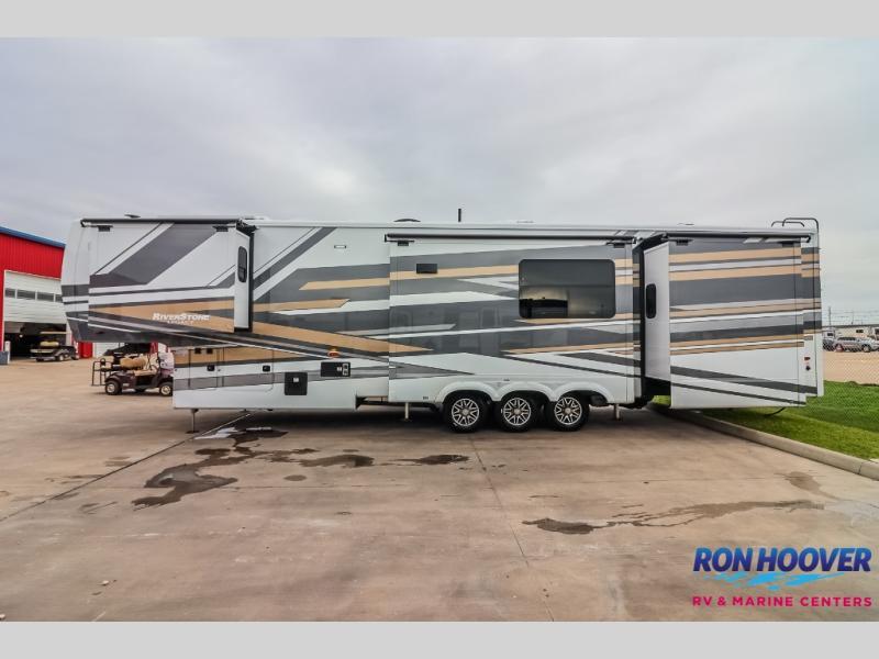 new Fifth Wheel Trailers Forest River RiverStone for sale, in Katy, TX Thumbnail 5