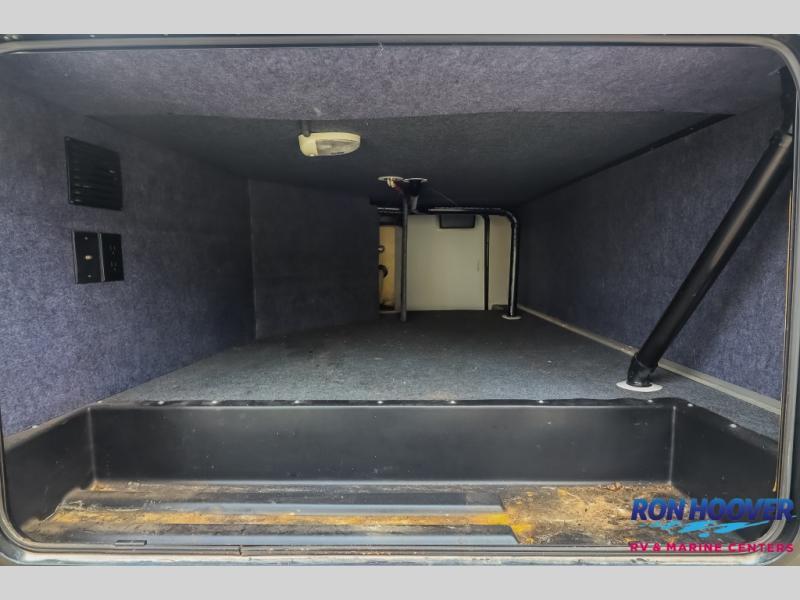 used Fifth Wheel Trailers Heartland RV ElkRidge for sale, in Katy, TX Thumbnail 40
